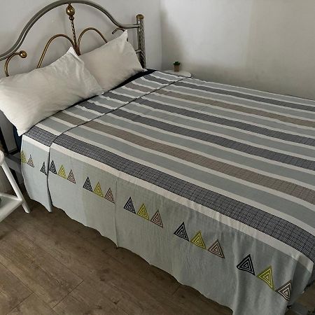 Pointe aux SableCosy Seaviewアパートメント エクステリア 写真