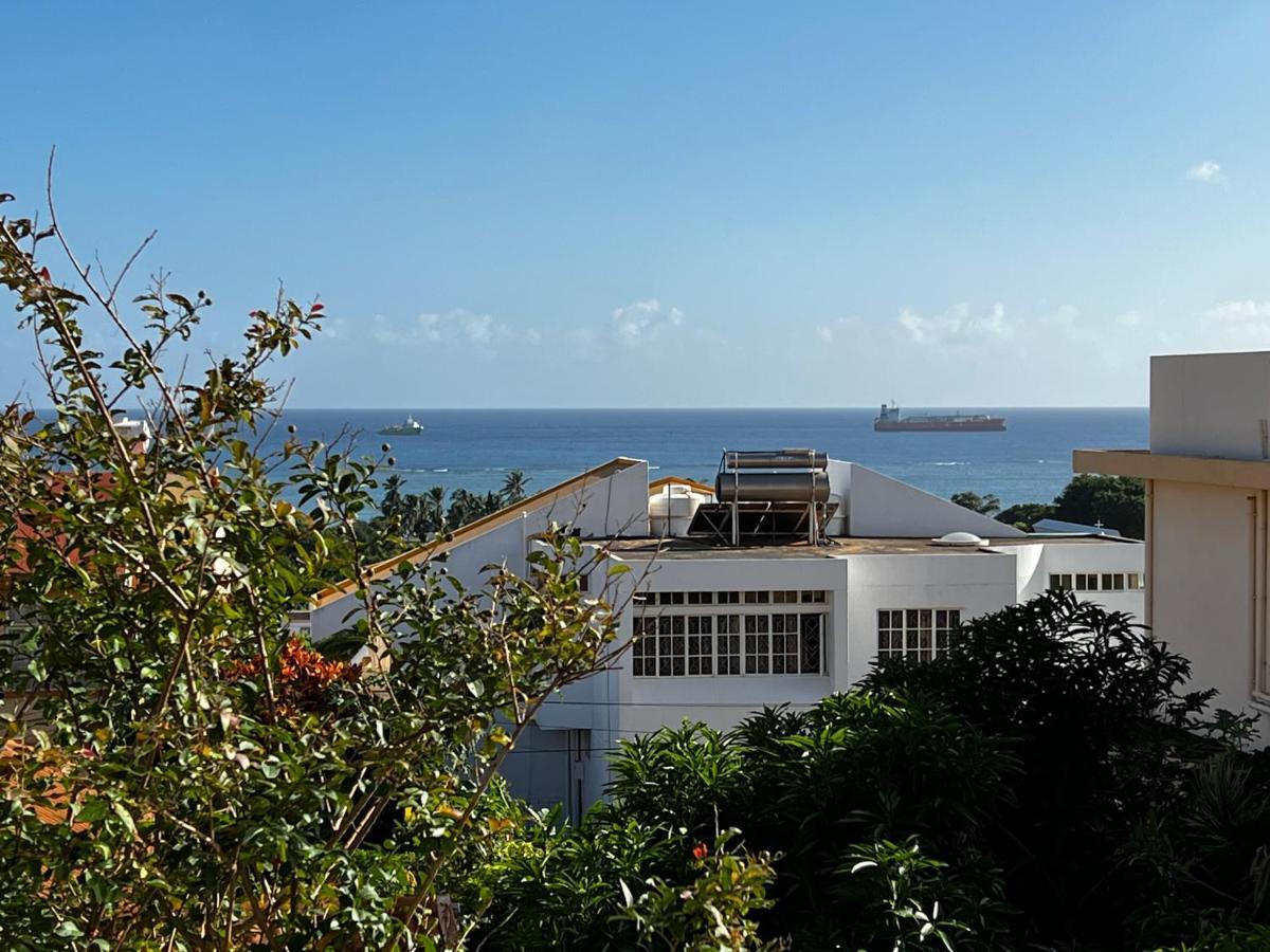 Pointe aux SableCosy Seaviewアパートメント エクステリア 写真